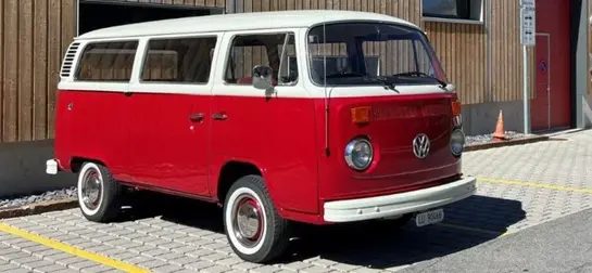 VW Bus (T2b) – Foto 1