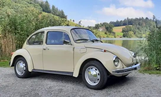 VW Käfer (15-1303 Limousine) – Foto 1