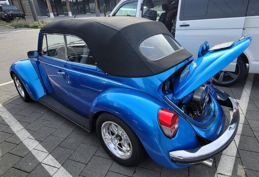 VW Käfer (15-1303 Cabriolet) – Foto 1